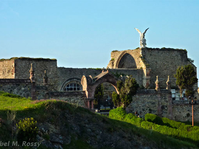 Comillas 001